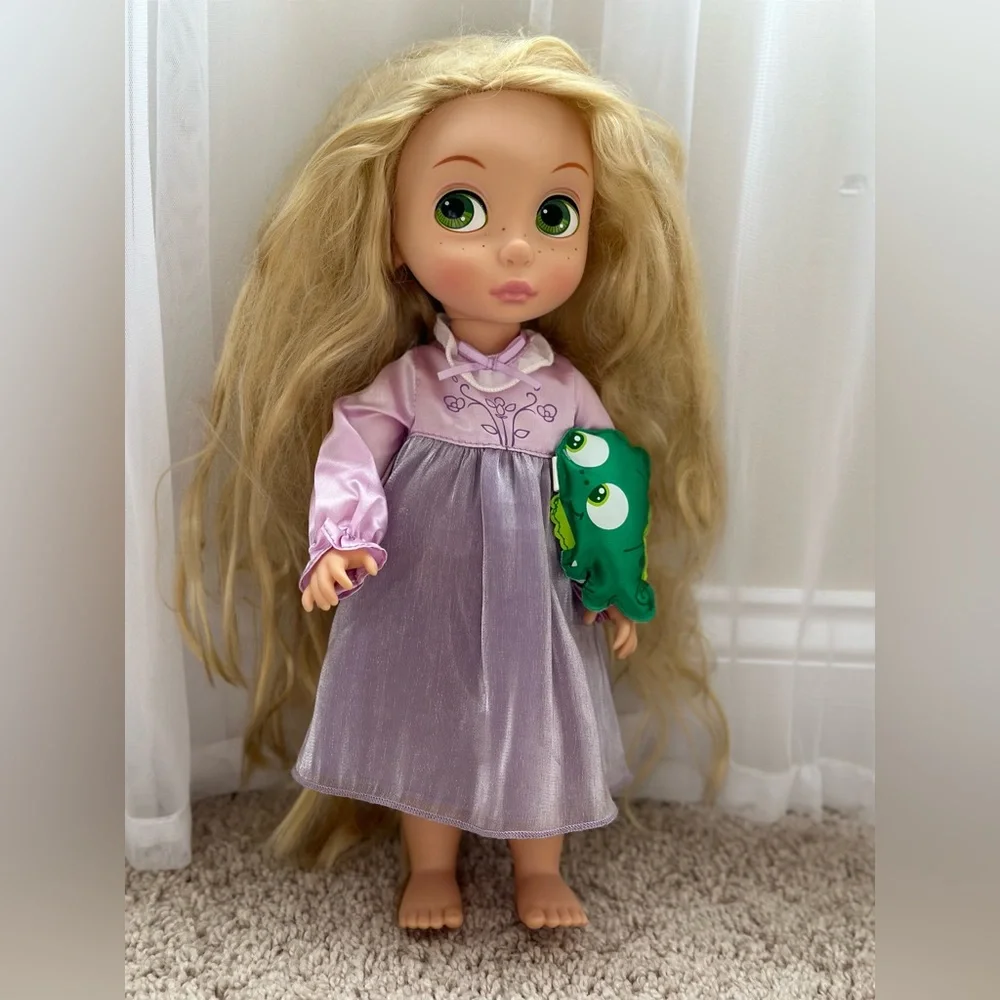 Disney Princess Animator Collects Rapunzel Doll 16”H